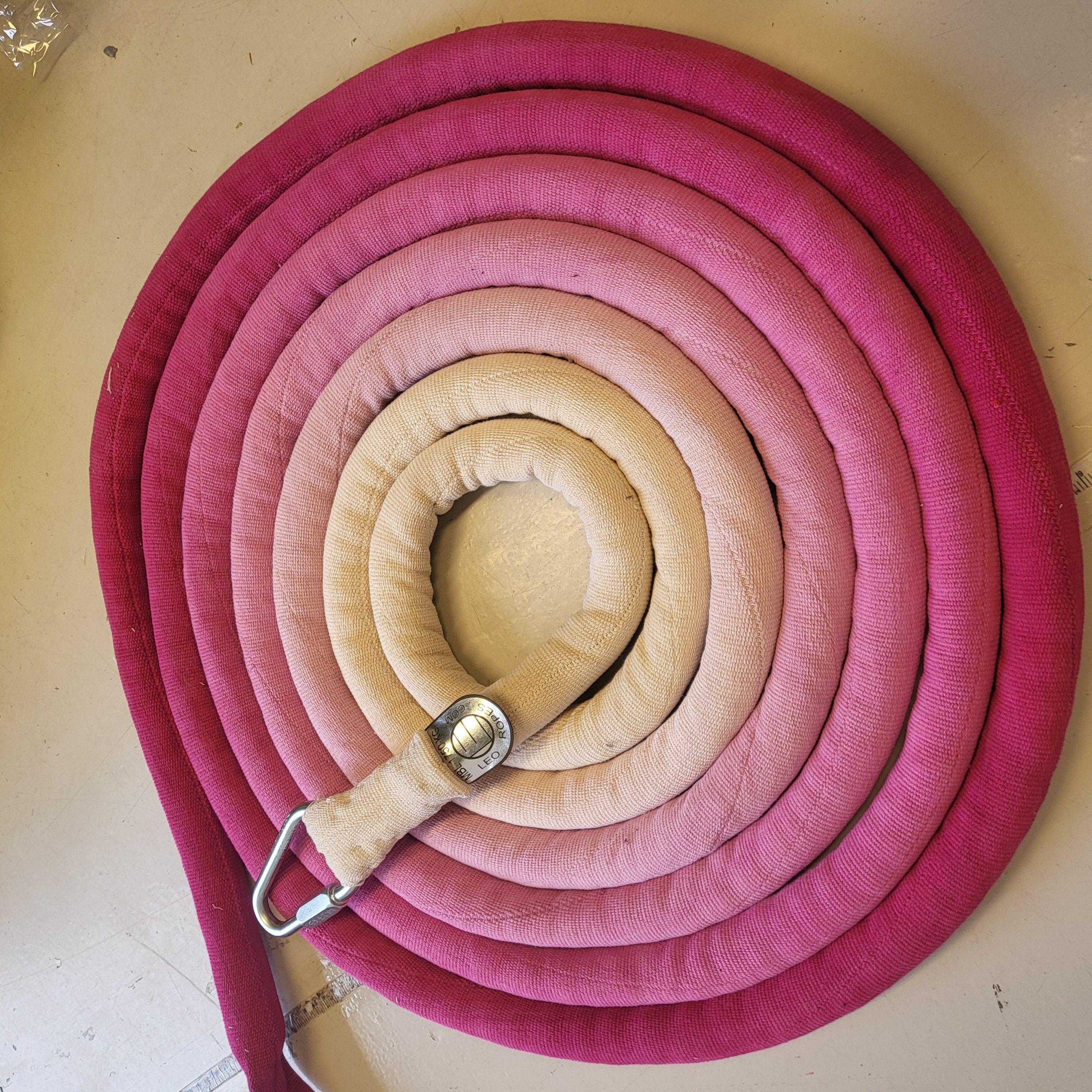 2765. 9m Semi-smooth OmbreDye DarkPassionPink-White